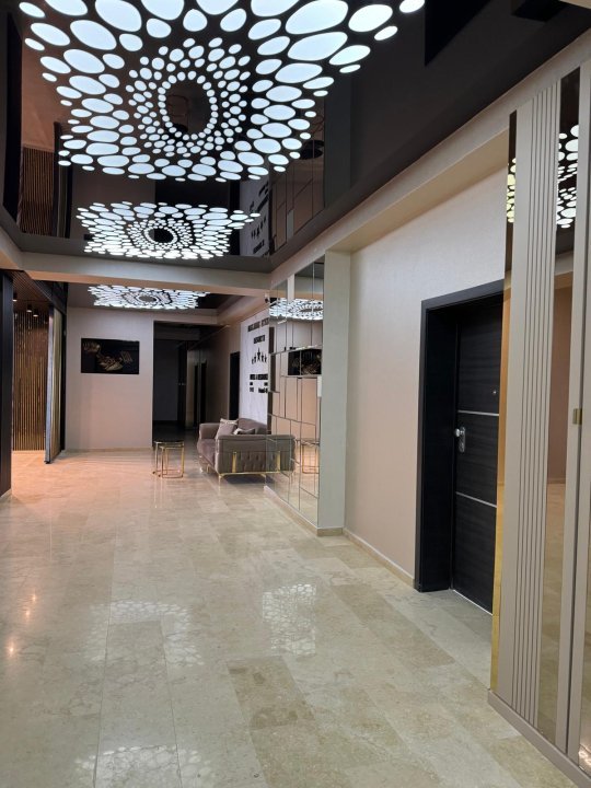 Proprietar, Studio Building Stefan Resort 2, Mamaia Nord