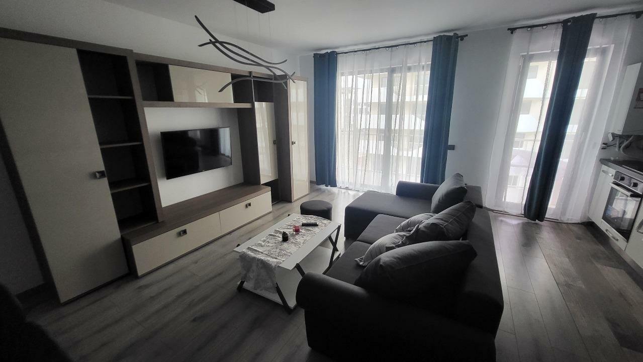 inchiriez apartament nou in Floresti