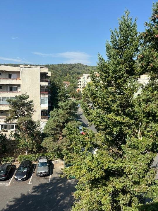 Apartament Modern 4 Camere Zona Traian Rm.Valcea
