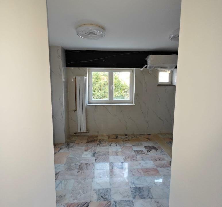 Apartament 4 camere, ultracentral, cu vedere la fantani, Piata Unirii