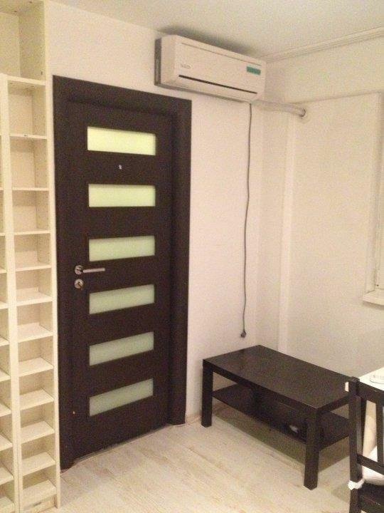 Garsoniera mobilata si utilata lux in zona Brancoveanu/Secuilor
