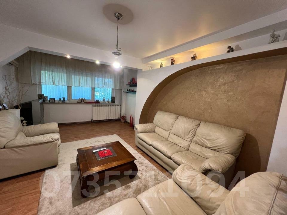 Apartament spatios cu 4 camere Ultracentral 106 mp + VIDEO