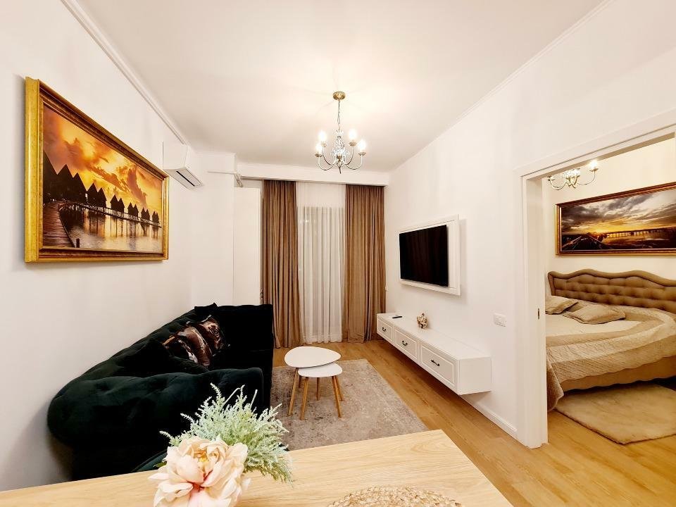 Apartament lux 2 camere bloc nou vedere mare