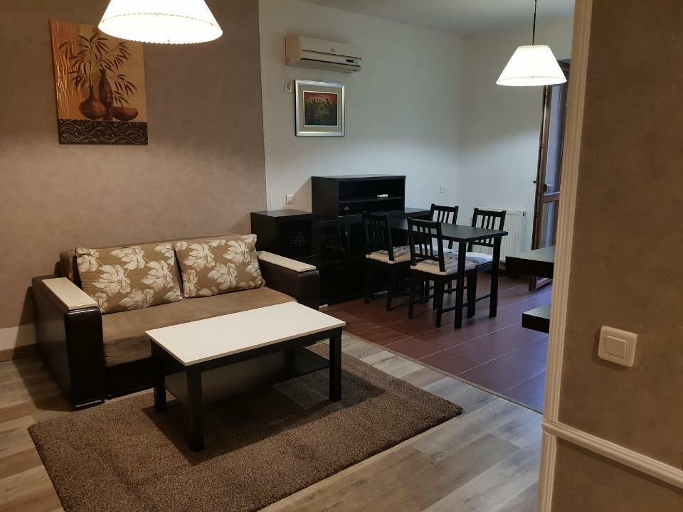 Inchiriere apartament 3 camere Vitan Residence, direct proprietar