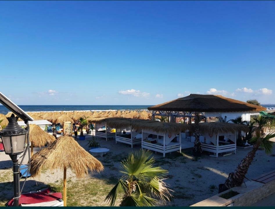 Vand/Schimb apartament în prima linie la Mare în. Mamaia Sat