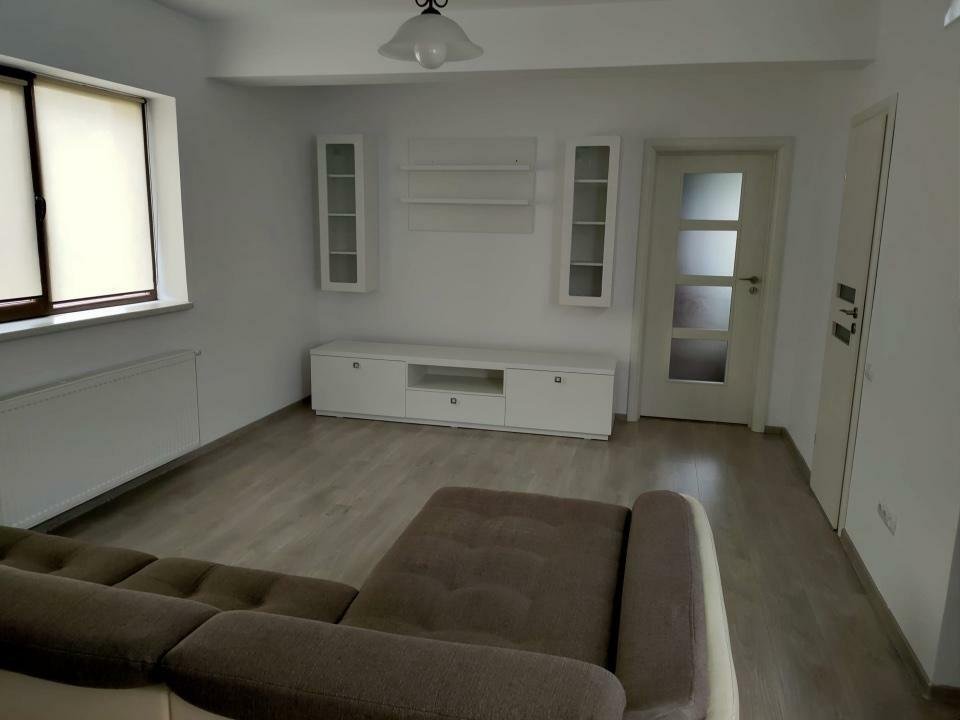 Vila tip duplex 3 camere, 2 băi, complet utilată şi mobilată  - Bragadiru