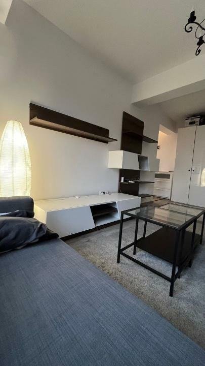 Apartment 2 camere , Plaza România , Lujerului