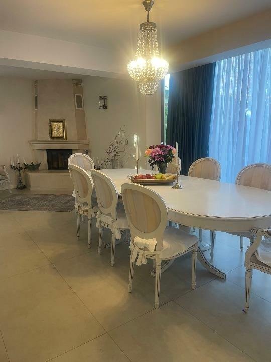 Vila deosebita P + 1 + Mansarda / Bolintin Deal / Mobilata / Sauna/ Jacuzzi