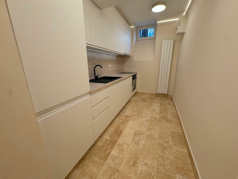 Proprietar vand apart Calea Dorobanti 45 lux