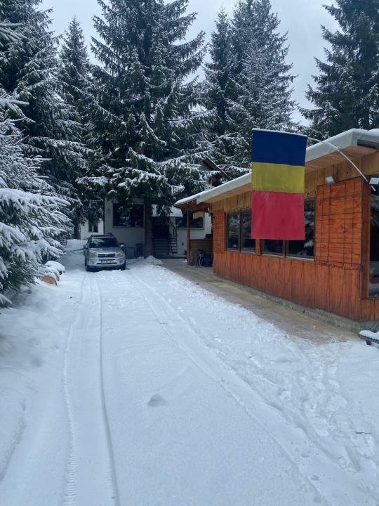 Casa de vanzare cu anexa in Comandau Covasna