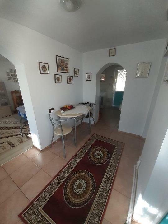 Vanzare casa la tara 