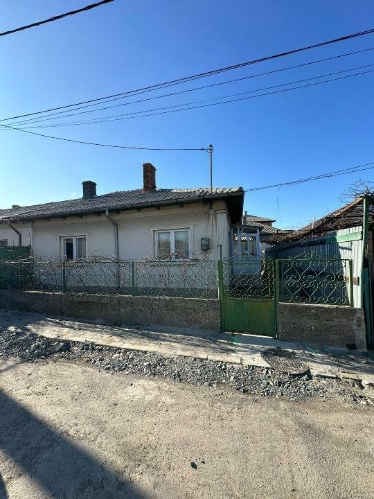 Vand casa techirghiol.