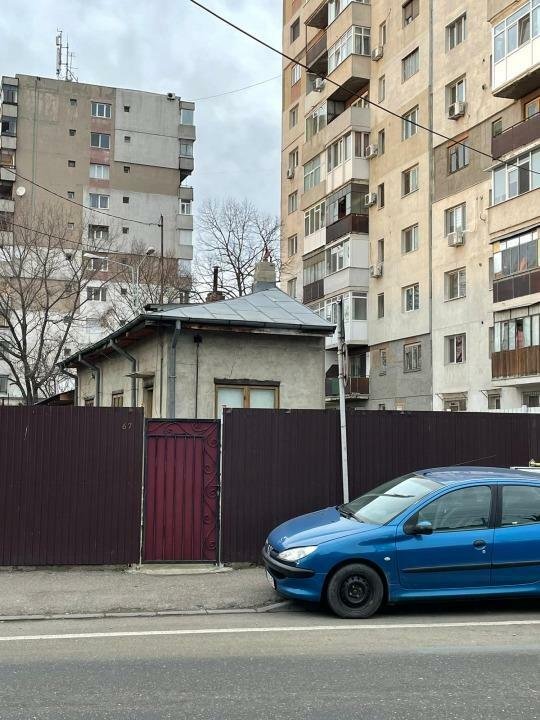 Proprietar - vand casa şi teren pe str. Poştei, Ploieşti