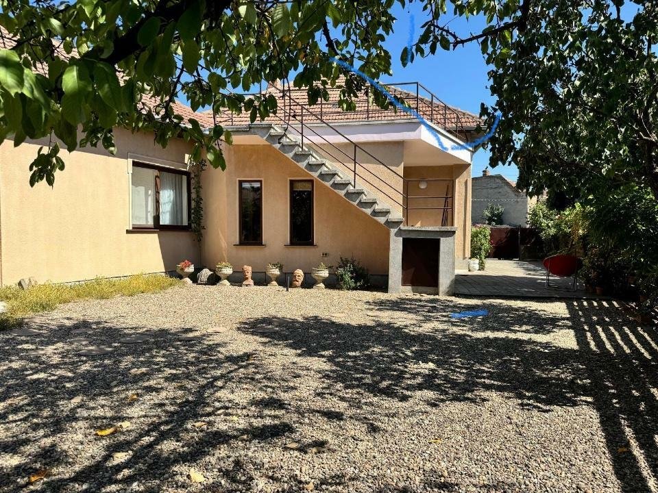 Casa de vanzare Alba Iulia ultracentral