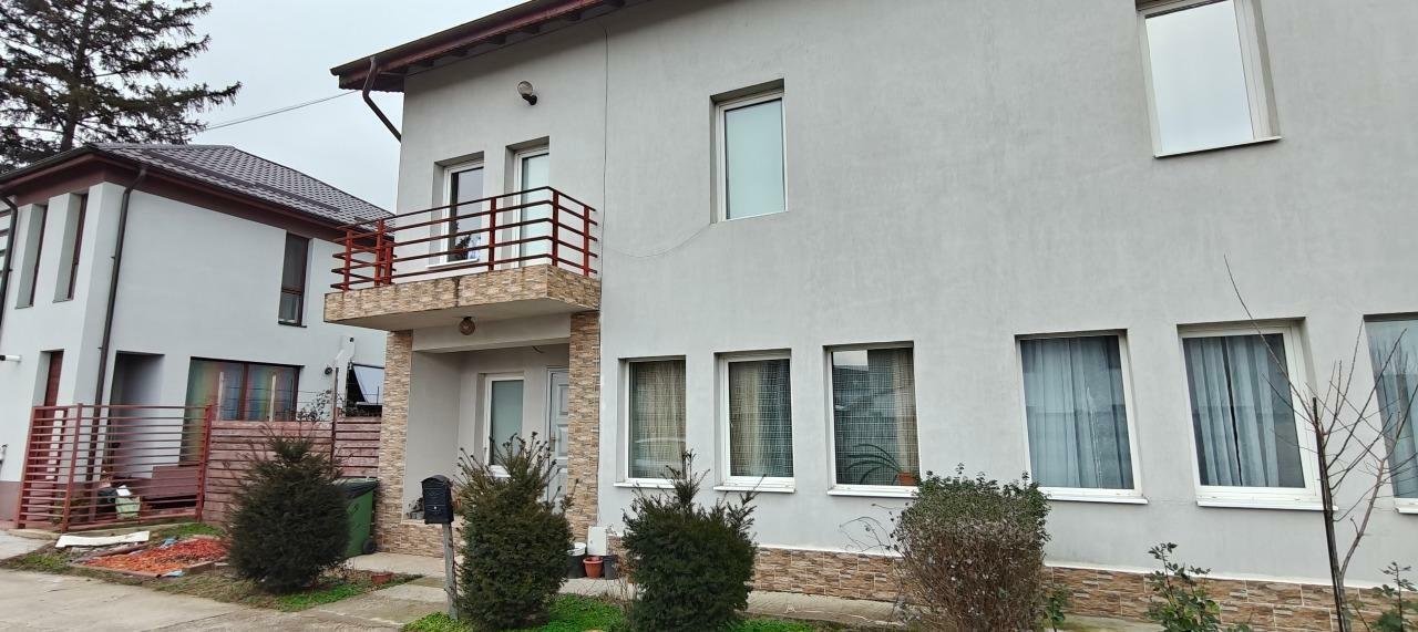 Proprietar vând casa- vilă 2015 Popeşti Leordeni
