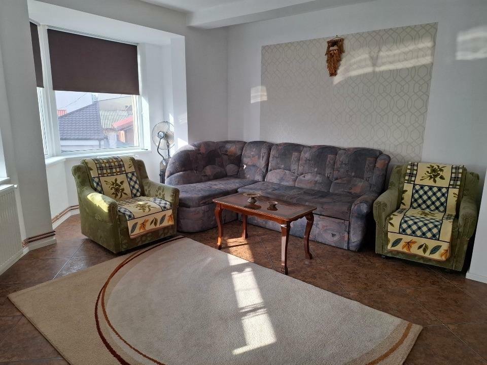 Ofer spre închiriere 