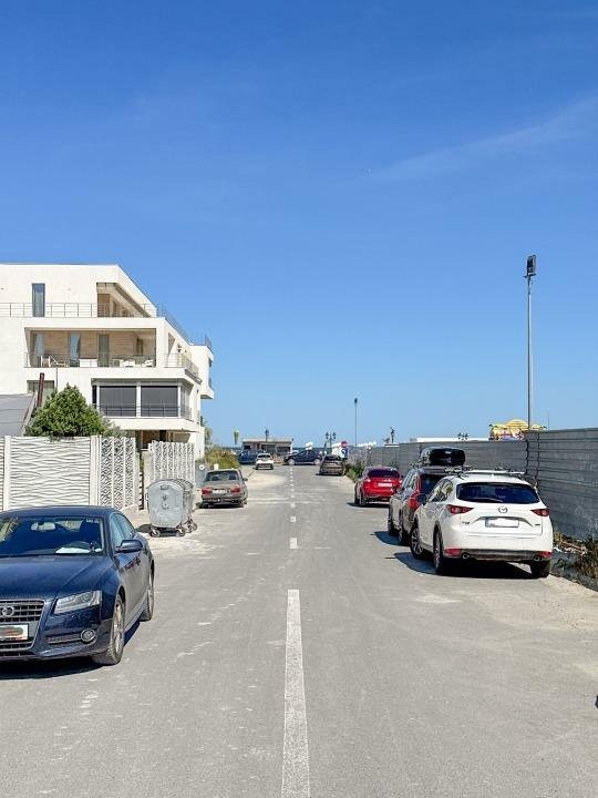 Vanzare apartament 3 camere zona turistica mamaia Nord