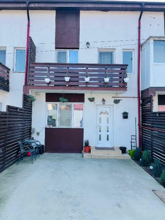Casa P+1 de vânzare mobilată 