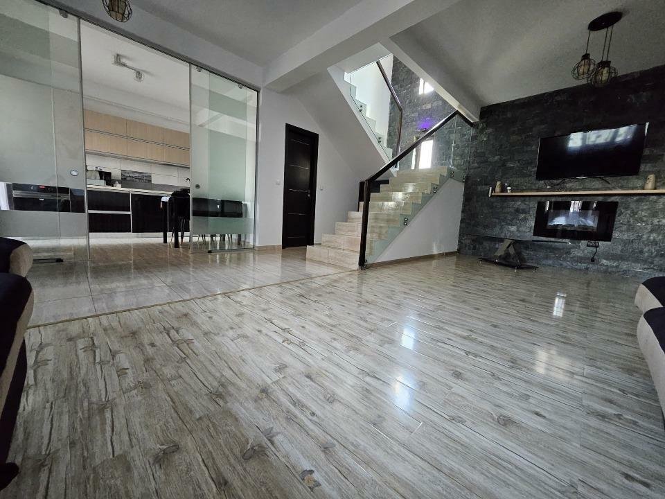 Vila P+M de Inchiriat 4 camere - 3 bai - Pod - Mobilata si Utilata