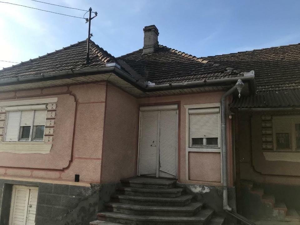 Casa de vanzare