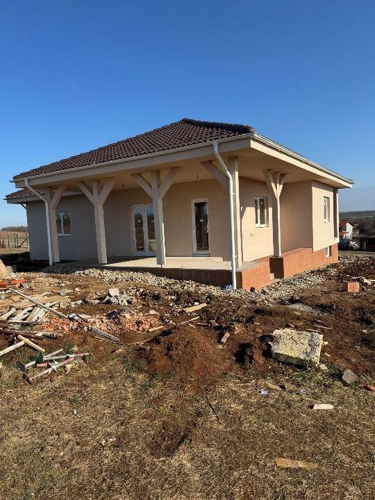 Proprietar: Casa individuala parter intr-o zona deosebita si linistita