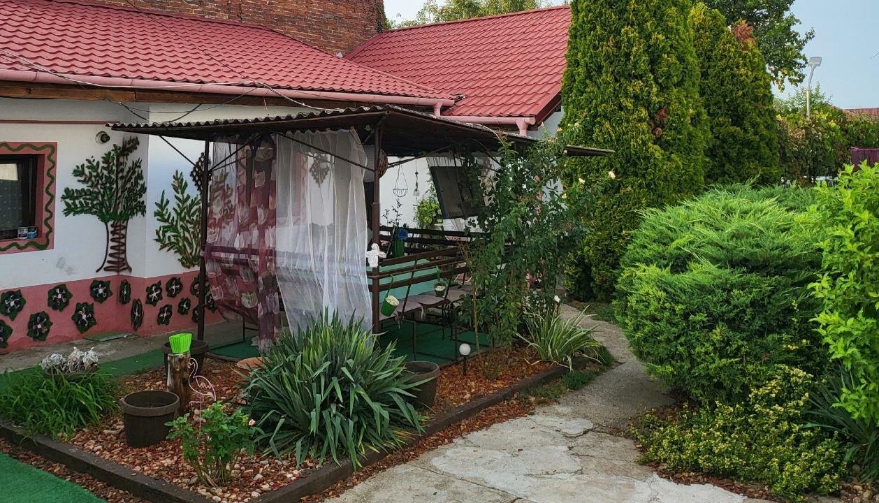 Proprietar vand casa zona Bogdanestilor