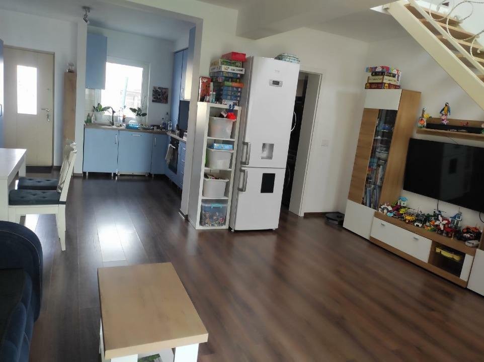 Casa cu 3 camere de vanzare in Giroc, Braytim - Case insiruite