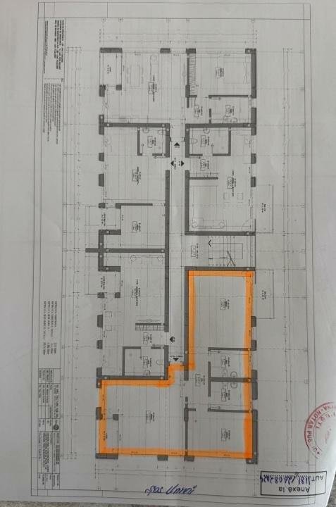Spatiu comercial - Stradal - 100 m.p. - Soseaua Unirii