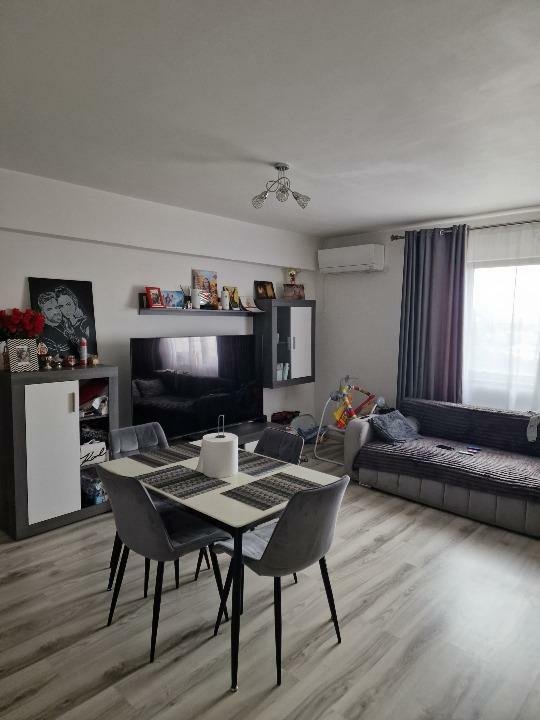 Vand apartament 3 camere DIRECT PROPRIETAR