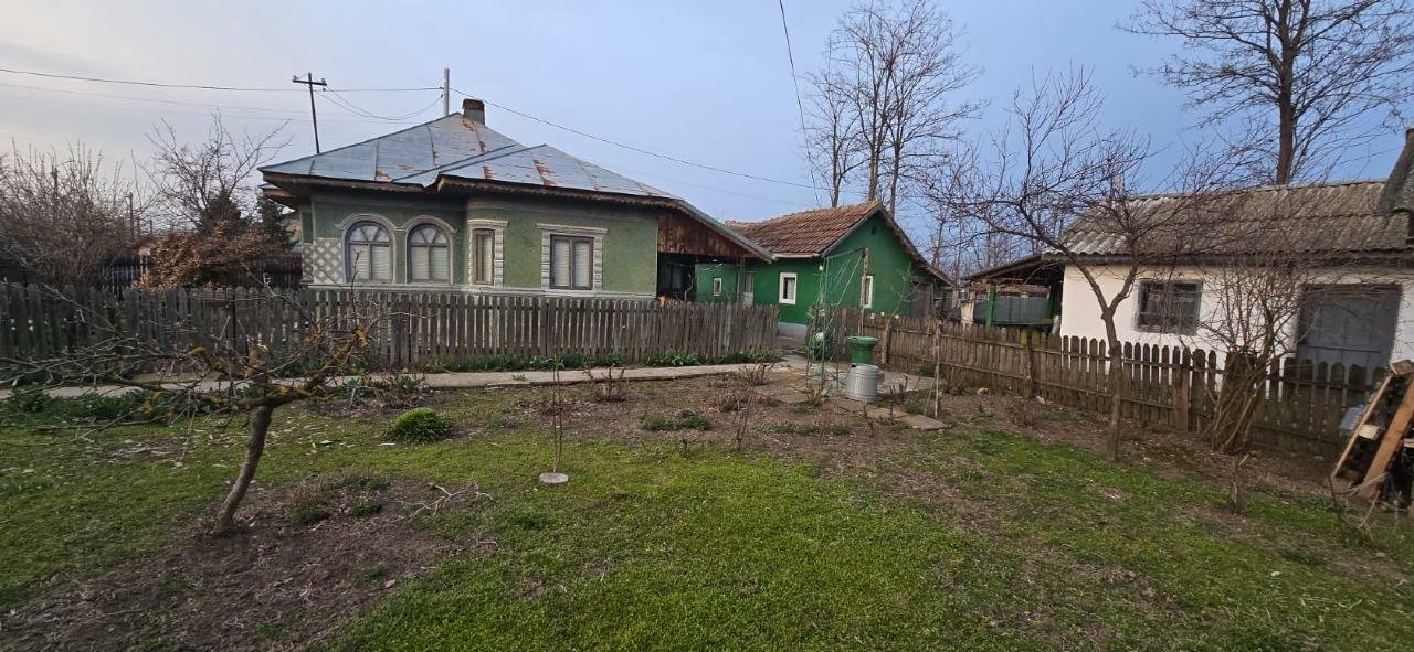 Casa de Vanzare