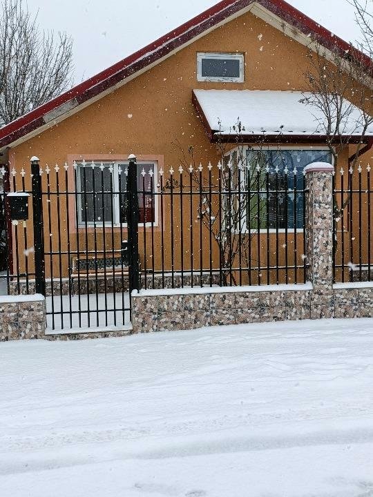 Casa de vanzare