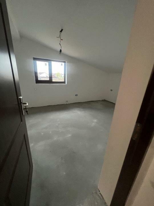 Duplex de vanzare Campineanca 250 mp