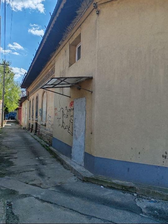 Casa de vanzare pe str Litovoi Voievod Colentina