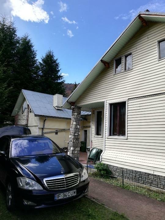 De vanzare casa de vacanta in Azuga 150 mp + 600 mp teren la 120.000 euro negoci