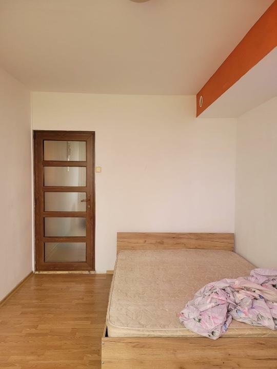 Vanzare Apartament cu 2 camere, decomandat, 36 mp, 5 minute pe jos de plaja