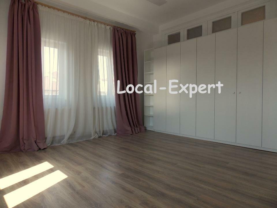 Apartament 4 camere, 140mp, vilă interbelică, ultracentral