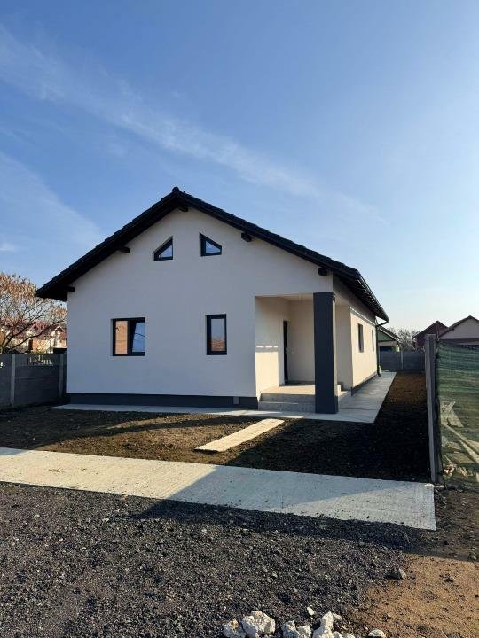 Casa de vanzare