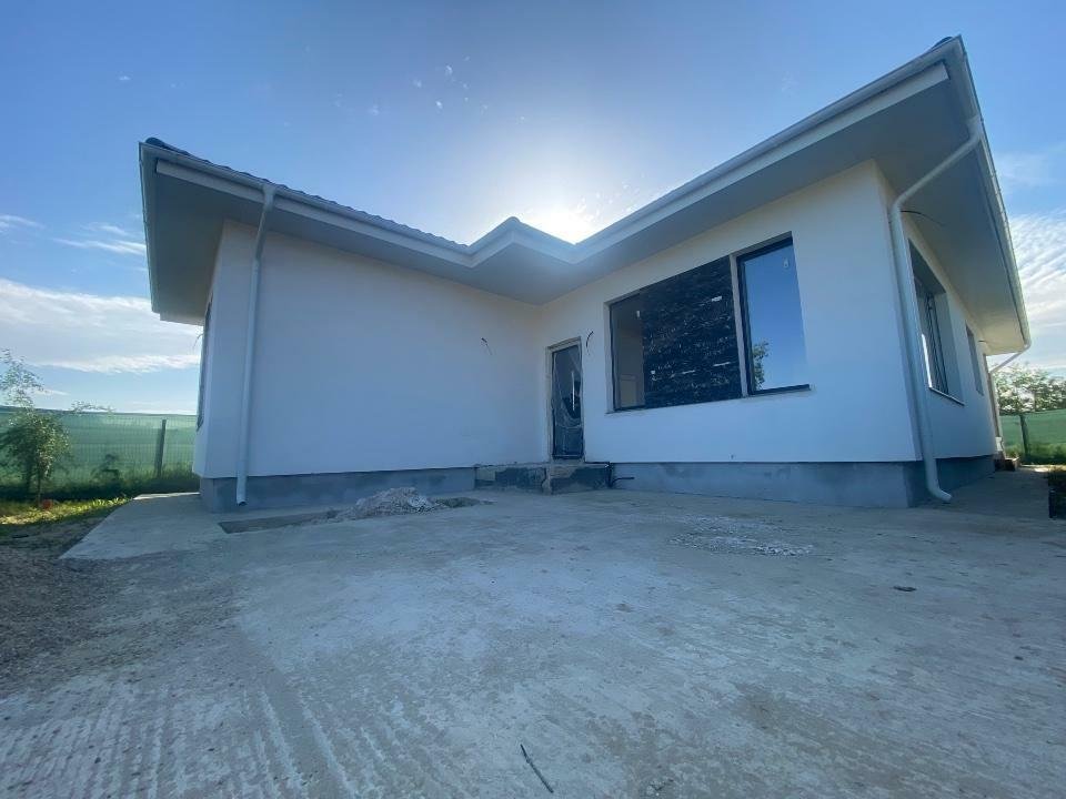 Direct proprietar - Casă de vânzare 4 camere Buftea-Crevedia