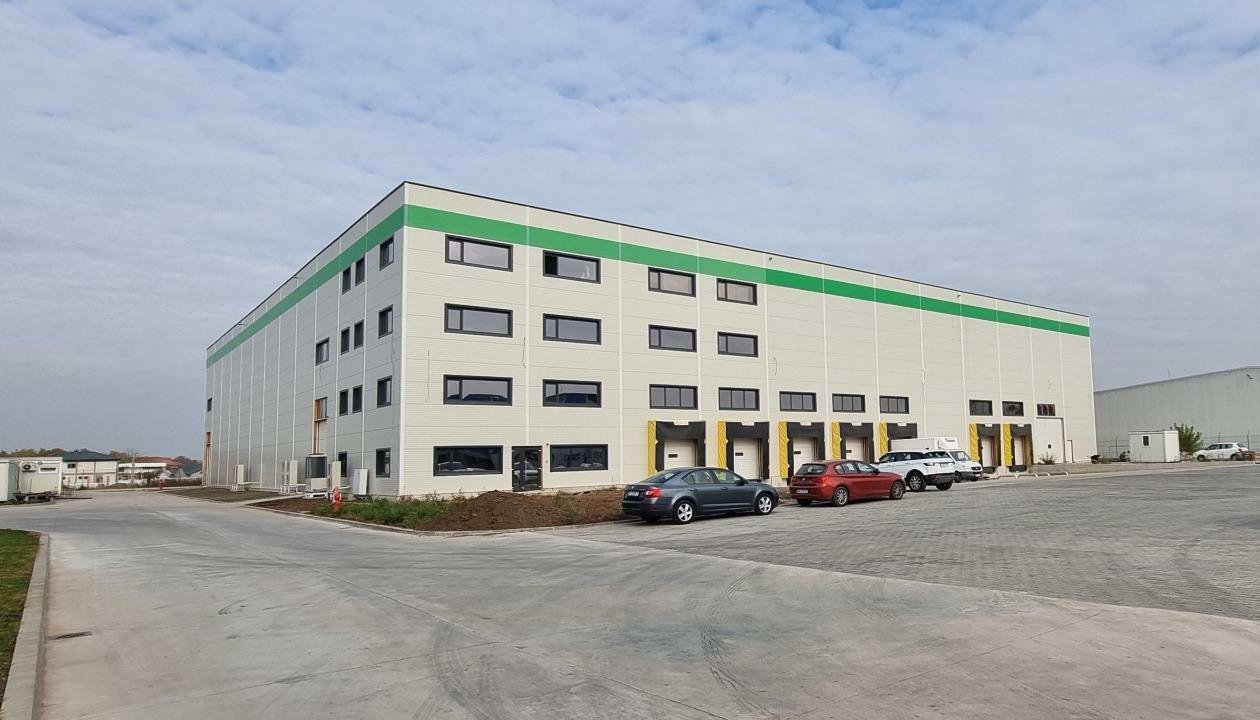 Hala noua, 1400mp, 12m inaltime, logistica/depozitare