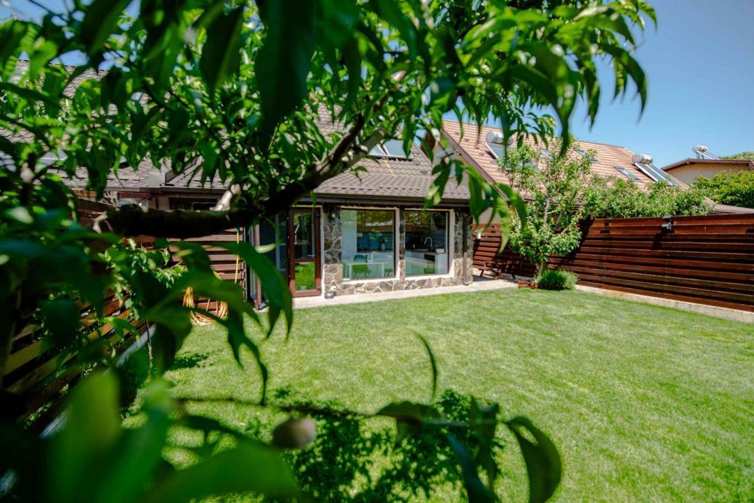 Casă P+E Corbeanca, 4 camere, 244 mp teren â renovată, mobilată, lângă pădure