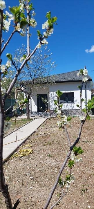 Proprietar, inchiriez casa 3 camere singur curte, Militari, Dezrobirii