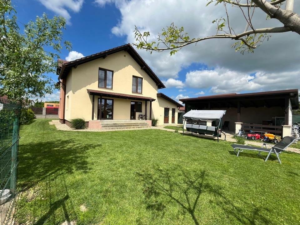 Casa individuala la Sag