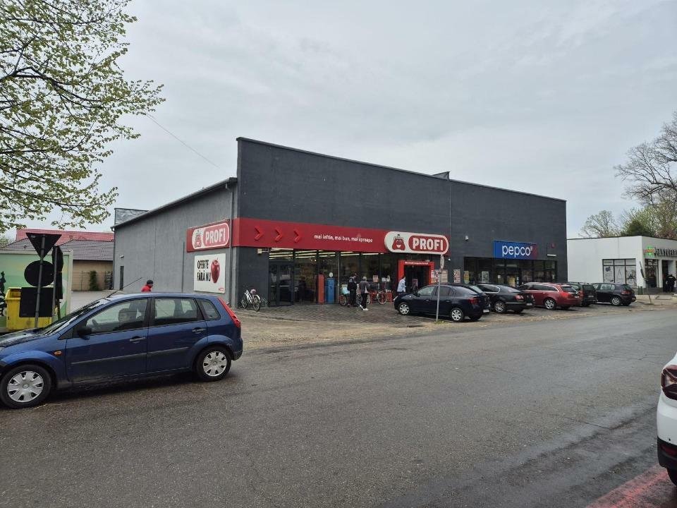 CENTRUL COMERCIAL CORABIA