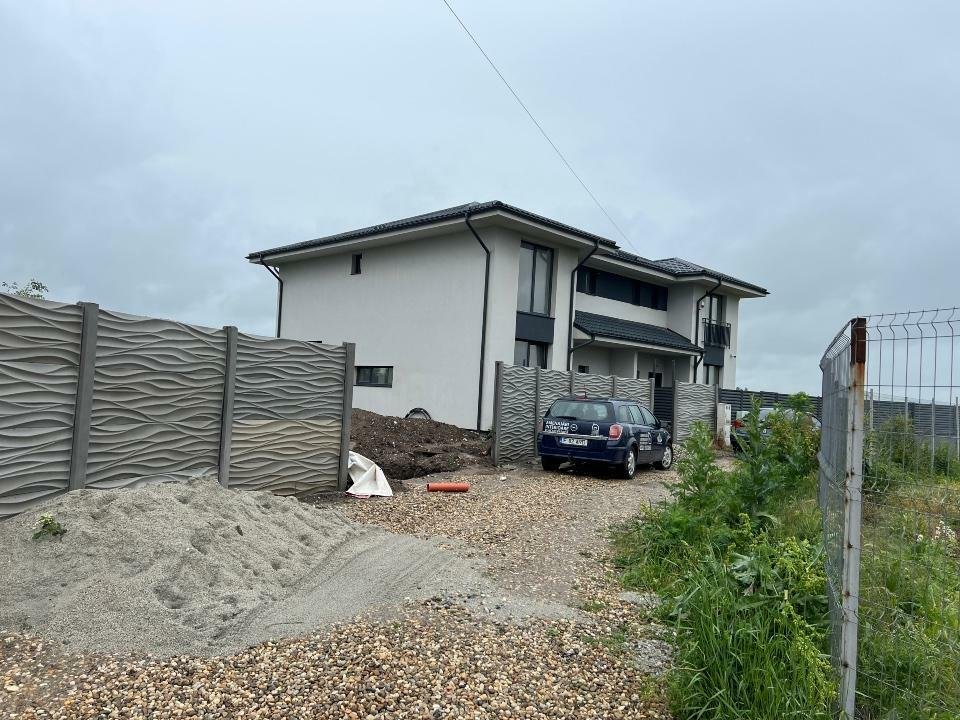 Vila tip duplex corbeanca facut cu materiale premium!