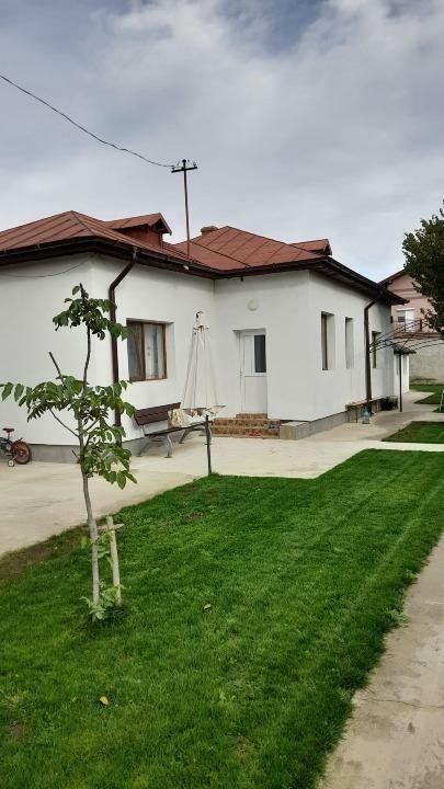 Casa luminoasa si incapataore la 20Km de Bucuresti, Darza, teren 750mp