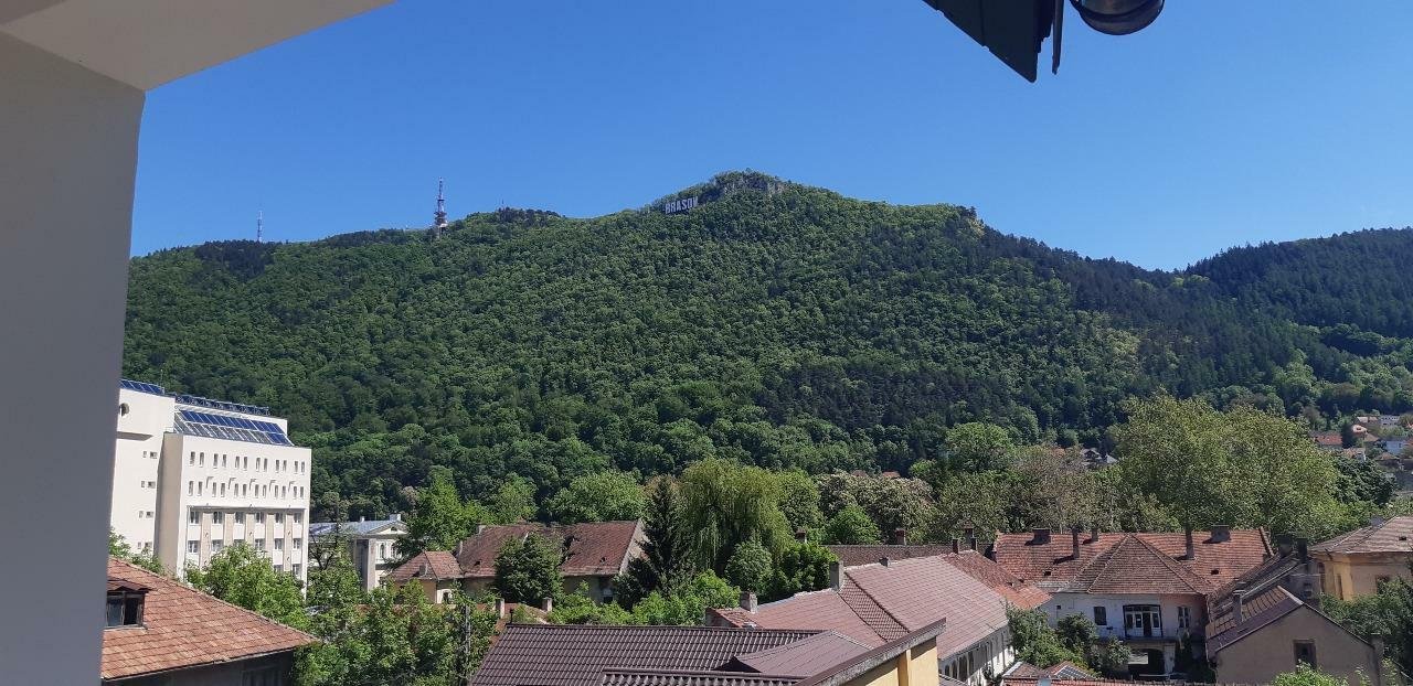 UltraCentral CASA de vanzare la 500m de Piata Sfatului, Brasov, de la proprietar