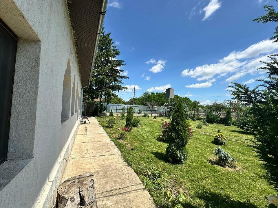 De vanzare casa in comuna Mitreni, sat Valea Rosie langa Manastirea Buna Vestire